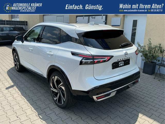 Nissan / Qashqai / Wei&szlig; / Tekna + / Pearl white / 