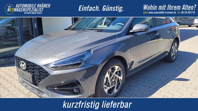 Hyundai i30 Kombi - Family SW Family*Navi*LED*Shzg*Lhzg*PDC*Cam*16Zoll*