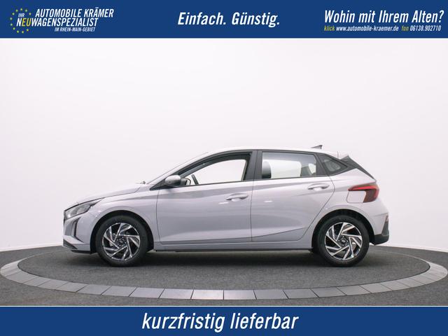 Hyundai i20 - 1.2 MPI 5MT Comfort / Navi PDC Hinten + Kamera Tempomat Alu 16''