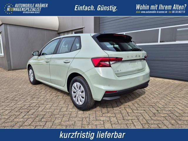 Skoda Fabia - 1.0 TSI 95PS Selection 5-t&uuml;rig R&uuml;ckf.Kamera Parksensoren Sitzheizung Multifunktionslenkrad Klima Skoda-Radio Bluetooth Touchscreen Tempomat Nebelsch. Apple CarPlay + Android Auto