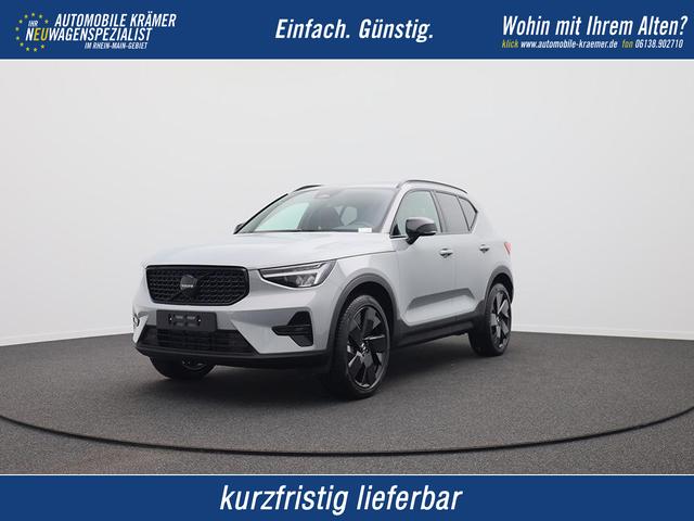 Volvo XC40 - 2.0 Black Edition Plus B4 Mild-Hybrid 197PS Automatik elektr. PanoDach R&uuml;ckf.Kamera PDC v+h ACC el.Heckklappe Harman/Kardon-Sound Klimaautomatik Sitzheizung Lenkradheizung Apple CarPlay Android Auto 20-LM