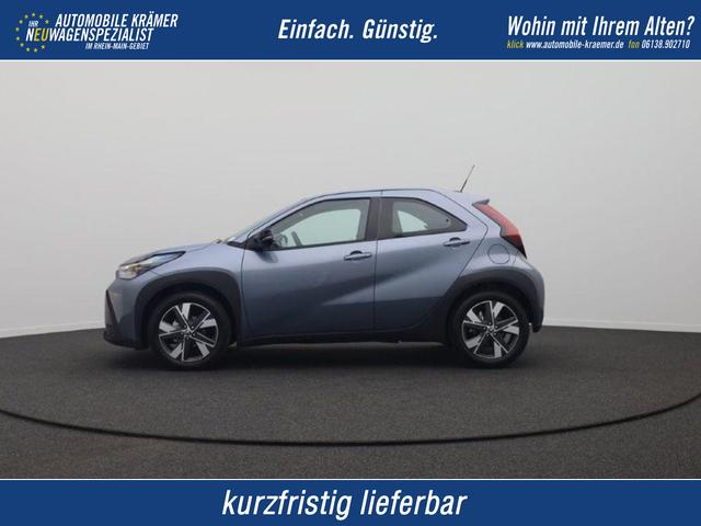 Toyota Aygo X - Pure 1.5 Hybrid 116PS Automatik Sitzheizung Klimaautomatik AbstandsTempomat Multifunktionslenkrad Radio Bluetooth Touchscreen Apple CarPlay + Android Auto