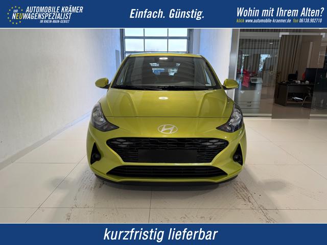 Hyundai i10 - GO+ 1.2 MT 58 kW (79 PS) Klimaautomatik, Navigationssystem, Apple CarPlay & Android Auto, Sitzheizung, Lenkradheizung, Einparkhilfe hinten, R&uuml;ckfahrkamera, Privacy Glass, 15" Leichtmetallfelgen, uvm.