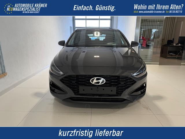Hyundai i30 - GO 1.5 DPI 71 kW (97 PS) Radio, DAB, Android Auto, Apple CarPlay, Navigationssystem, Bluetooth, Klimaanlage, Lenkradheizung, Sitzheizung, R&uuml;ckfahrkamera, Einparkhilfe vorne und hinten, 16 Zoll Leichtmetallfelgen, uvm.
