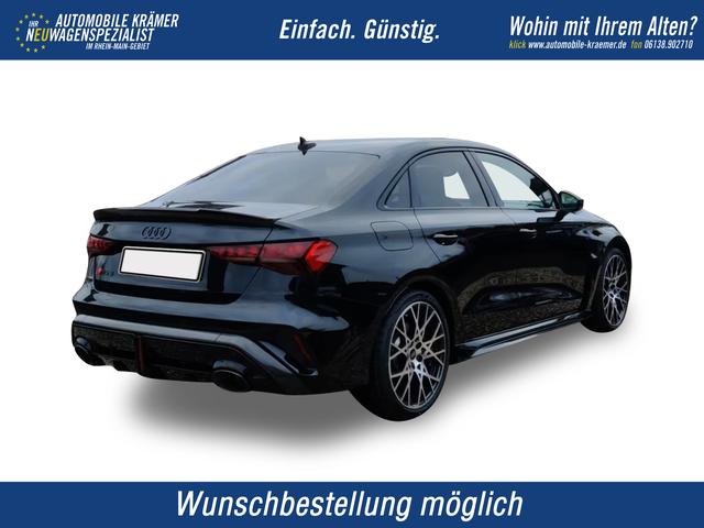 Audi RS3 - Limousine FACELIFT+TECH PRO+MATRIX+360KAM+NAVI+SONOS+19"ALU+DESIGNPAKET ROT