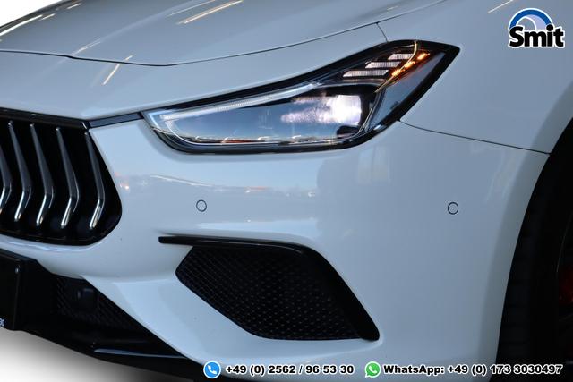 Maserati Ghibli 3.0 V6 GranSport S 