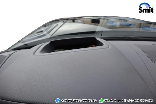 Land Rover Range Rover Sport P400e Hybrid HSE Dynamic Stealth 