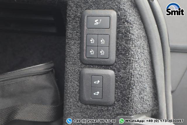 Land Rover Range Rover P400e Hybrid Autobiography 
