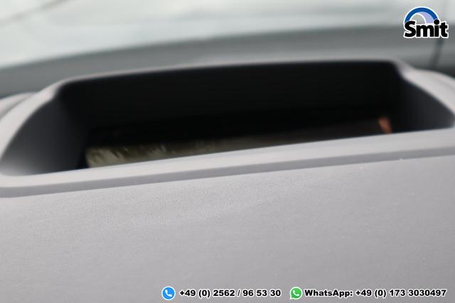 Land Rover Range Rover P400e Hybrid Autobiography 