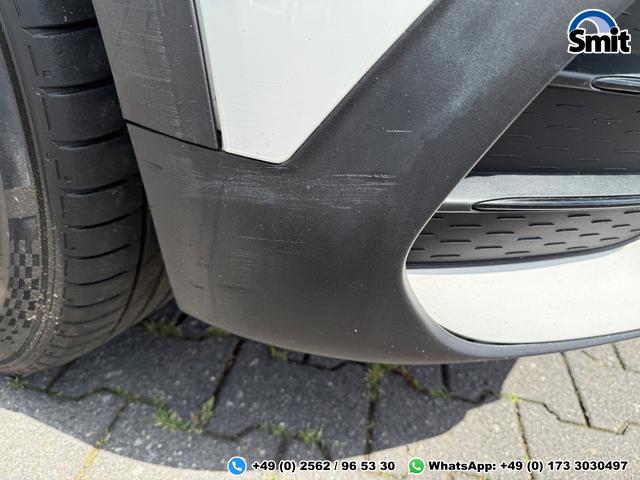 Mercedes-Benz GLB 200 d AMG Line ) 
