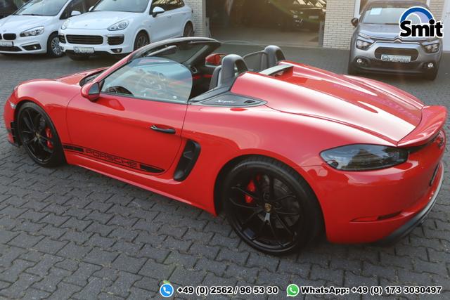 Porsche Boxster 718 Spyder 4.0 OPF 