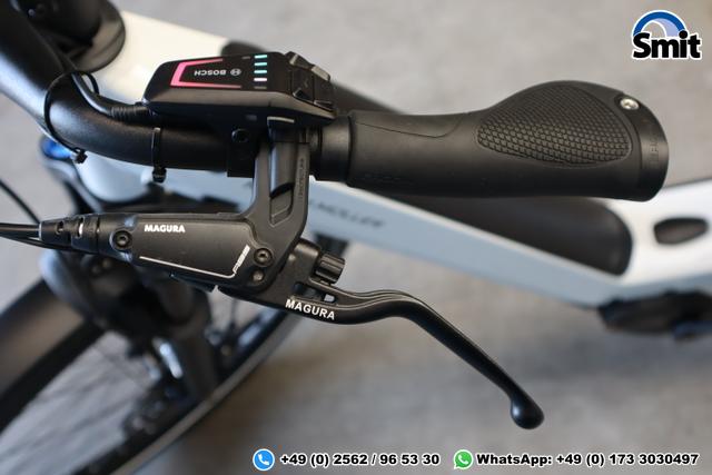 Riese & Müller Nevo4 GT touring * 51 cm pure white 