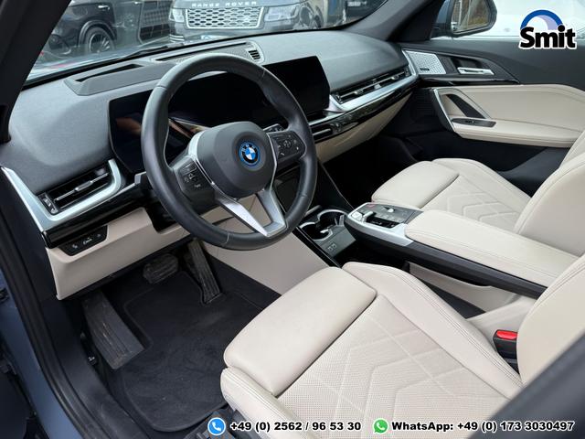 BMW iX1 xDrive30 
