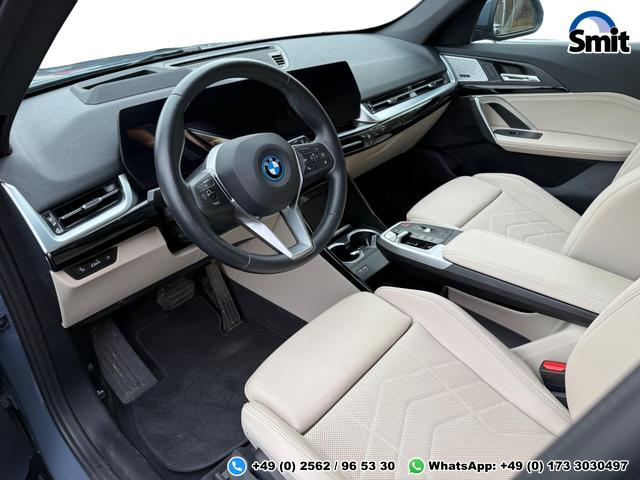 BMW iX1 xDrive30 
