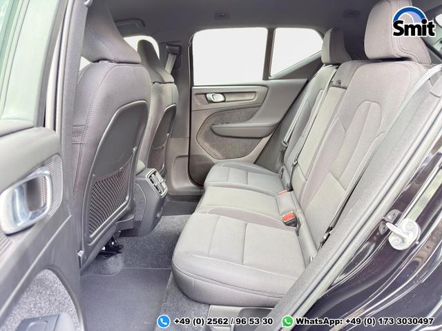 Volvo XC40 XC 40 P8 Pure Electric 2WD Core Recharge 