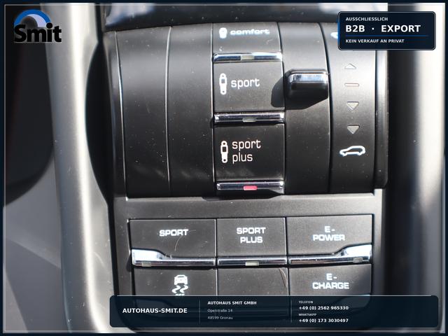 Porsche Cayenne S E-Hybrid 