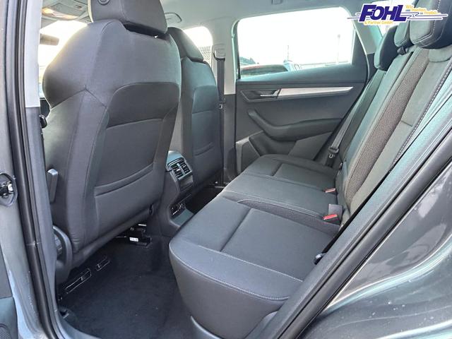 Skoda Karoq Selection 2.0 TDI DSG AHK*Android Auto*Keyless*ACC*SHZ*Kamera*PDC*Klimaauto*SUNSET*LED 