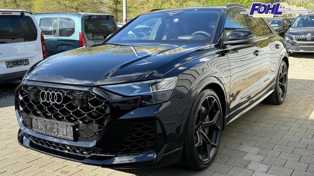 Audi RS Q8 performance 4.0l Quattro 640 PS VOLL*UPE 196TEUR* TOP 