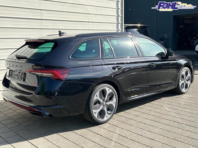 Skoda Octavia Combi RS Kombi 2.0 TSI DSG 265 PS AHK*Panorama*DCC*19"*Android Auto*Navi*SHZ*360&deg;*E-Heck 