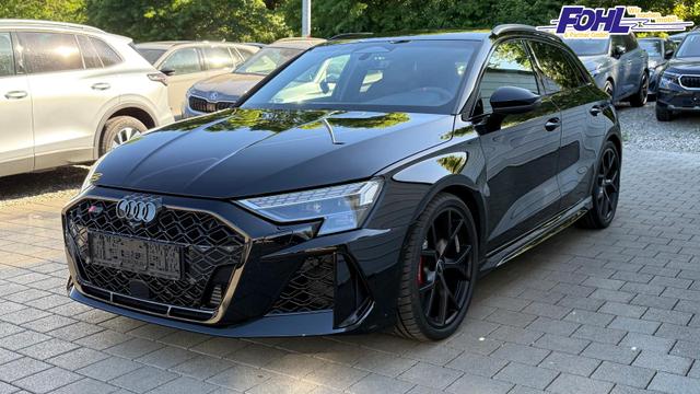 Audi RS3 Sportback 2.5l Quattro S tronic NAVI*SONOS*ParkAsst*360&deg;*Matrix*AsstPak*Keyless* 