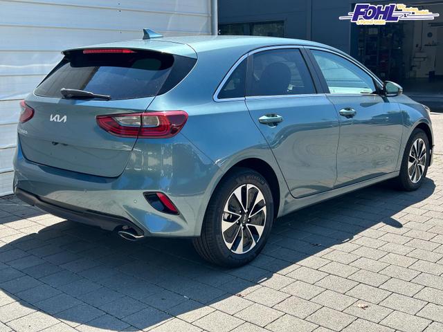 Kia Ceed Gold 1.5 T-GDi, DCT Android Auto*Navi*WinterPak*Klimaauto*16"*Kamera*PrivacyGlas* 
