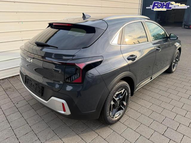 Kia XCeed Silver Facelift 1.6 T-GDi DCT7 Android Auto*Navi*SHZ*Kamera*2Z-Klimaauto*PrivacyGlas 