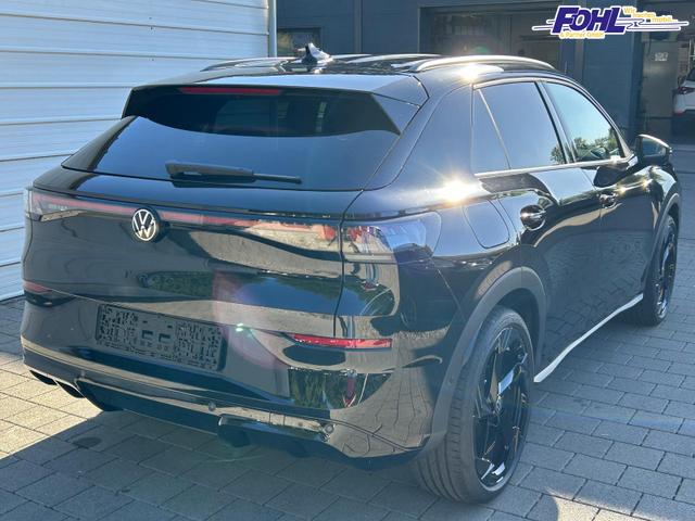 Volkswagen T-Roc R-Line 1.5 eTSI DSG Neues Modell*AHK*BlackStyle*20"*Matrix*Android Auto*EasyOpen*SHZ*Kamera*ParkAsstPro*ACC*Keyless 