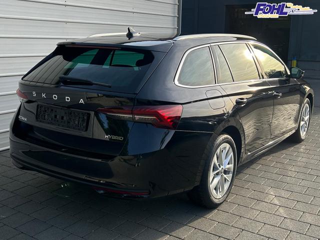 Skoda Octavia Combi Selection Kombi 1.5 TSI DSG AHK*Android Auto*ACC*SHZ*E-Heck*Keyless*Kamera*2Z Klimaauto 
