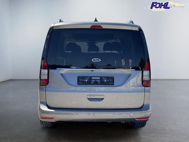 Ford Grand Tourneo Titanium
