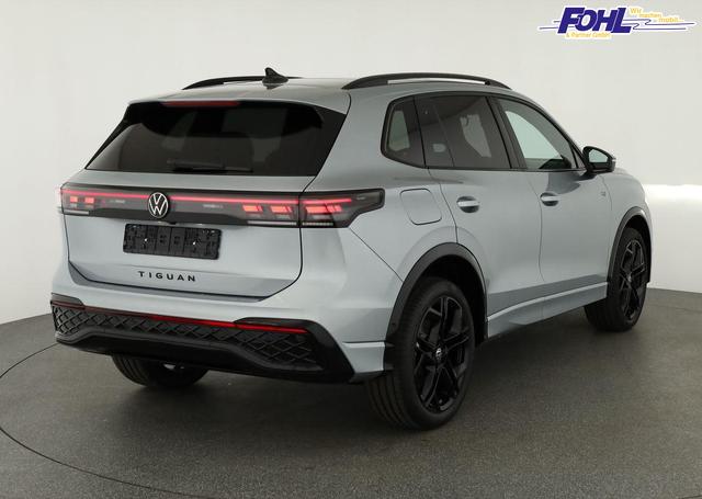 Volkswagen Tiguan 1.5 TSI eHybrid 200 kW R-Line Black, Pano, 20-Zoll, AHK, AreaView, 5-J Garantie 