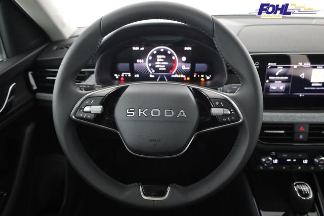 Skoda Kamiq Selection 1.5 TSI Selection, AHK, 16-Zoll, Kamera, Winter, 4-J Garantie 