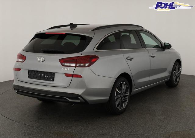 Hyundai i30 Kombi 1.0 T-GDI DCT Family, Navi, ACC, Side, Winter, 17-Zoll, Klimaautomatik 