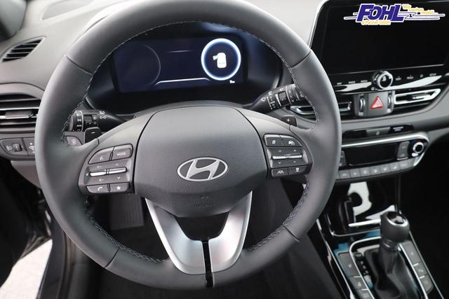 Hyundai i30 Kombi 1.0 T-GDI DCT Family, Navi, ACC, Side, Winter, 17-Zoll, Klimaautomatik 