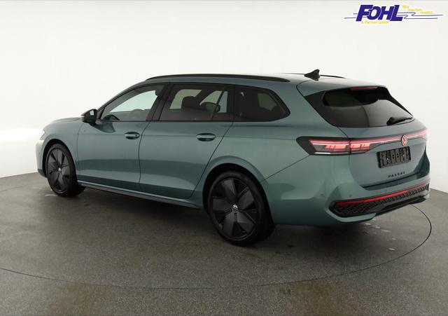 Volkswagen Passat Variant 2.0 TDI 142 kW 4Motion R-Line DSG 4M Black, AHK, HUD, Side 