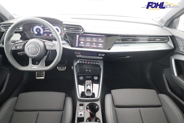 Audi A3 Sportback 35 TFSI S line S-Tronic S-LINE, Pano, Teilleder, Kamera, ACC, Sitzheizung, 4-J Garantie 