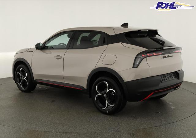 Alfa Romeo Junior Ibrida 1.2 VGT 48V-Hybrid (100kW) Speciale Speciale, 18-Zoll, Kamera, el. Klappe, Sitzheizung 