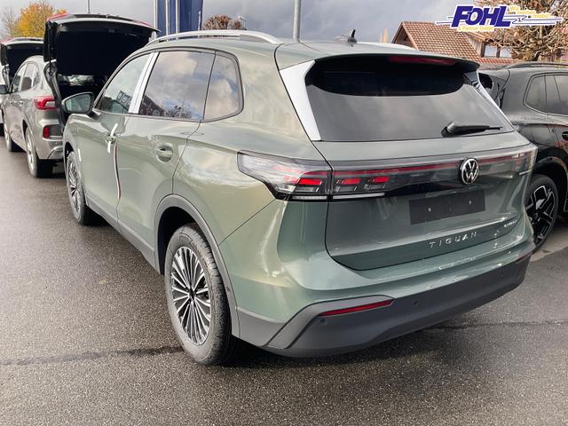 Volkswagen Tiguan 1.5 TSI eHybrid 150 kW Life DSG Life, AHK, IQ.Light, Navi, ParkAssist 