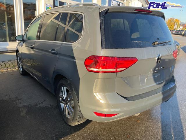 Volkswagen Touran Comfortline BMT/Start-Stopp 1.5 TSI DSG Comfortline, 7-Sitzer, AHK, Navi, Kamera, Side, Winter, 4-J. Garantie 