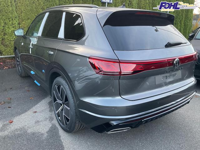 Volkswagen Touareg 3.0 TDI 210 kW 4Motion R-Line V6 Black, AHK, HuD, Luft, Standheizung 
