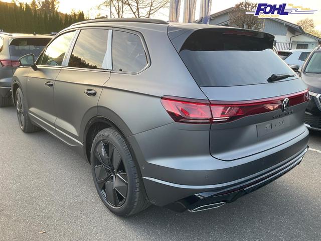 Volkswagen Touareg 3.0 TDI 210 kW 4Motion R-Line V6 Black, AHK, HuD, Luft, Standheizung 
