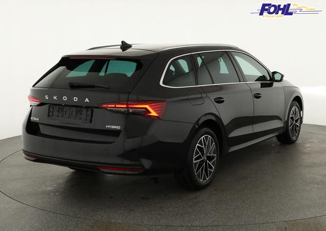 Skoda Octavia Combi 1.5 TSI mHEV 110 kW Selection DSG Selection, Side, el. Klappe, Kamera, Winter 