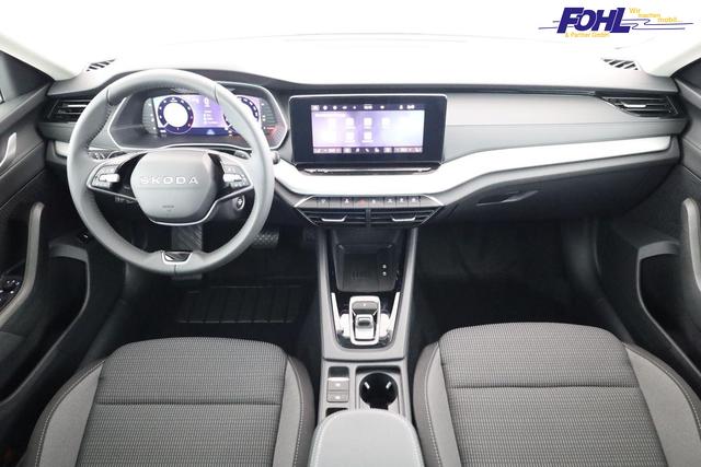 Skoda Octavia Combi 1.5 TSI mHEV 110 kW Selection DSG Selection, Side, el. Klappe, Kamera, Winter 