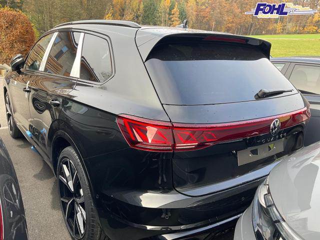 Volkswagen Touareg 3.0 TDI 210 kW 4Motion R-Line V6 4M Black, AHK, 22-Zoll, Dynaudio, HuD, Luft, Standheizung 