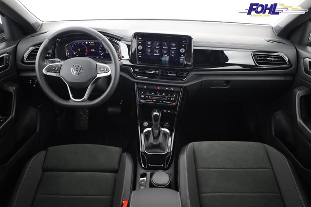 Volkswagen T-Roc Style 1.5 TSI DSG Black Style, AHK, IQ.Light, 19-Zoll, easyOpen, Navi 