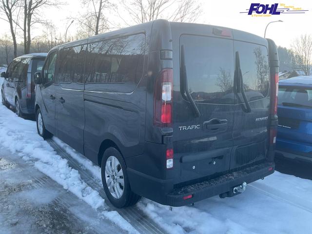 Renault Trafic Combi Grand Evolution dCi 170 AT, AHK, Navi, Side, LED, Winter, 17-Zoll 