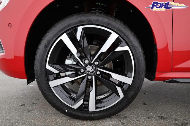 Skoda Kamiq Monte Carlo 1.5 TSI Carlo, Matrix, AHK, 18-Zoll, Pano, Navi, el. Klappe, 5 J.-Garantie 