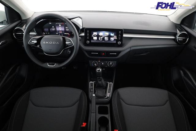 Skoda Fabia Selection 1.0 TSI Selection, Ladeboden, Park, Winterpaket, SmartLink, 4-J Garantie 