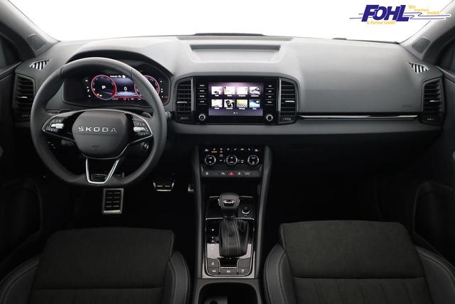 Skoda Karoq Sportline 1.5 TSI DSG Sportline, AHK, Navi, Matrix, Side, el. Klappe, Winter, 5 J.-Garantie, 19-Zoll 