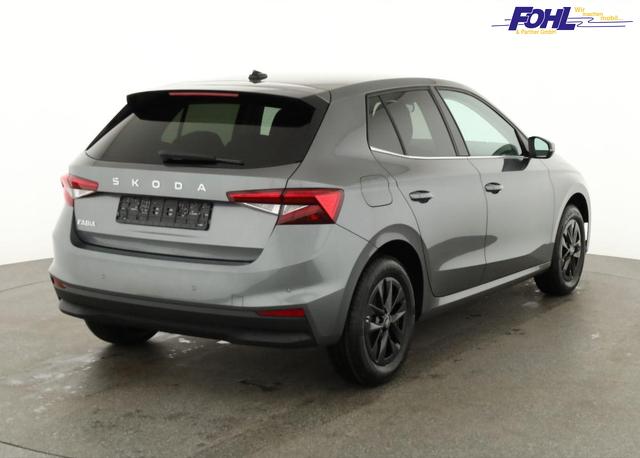 Skoda Fabia Selection 1.0 TSI DSG Selection, 15-Zoll schwarz, Winter, Ladeboden 