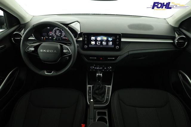 Skoda Fabia Selection 1.0 TSI DSG Selection, 15-Zoll schwarz, Winter, Ladeboden 